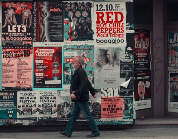 Druk plakatów: Jak efektywnie wykorzystać plakaty w strategii marketingowej twojej firmy