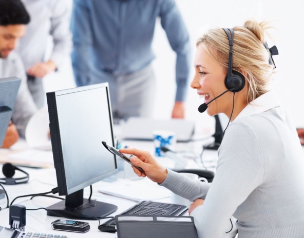 5 powodów, dla których warto skorzystać z usług obsługi informatycznej dla firm w Warszawie