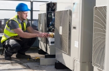 Klimatyzacja przemysłowa dla firm: Dlaczego jest niezbędna?