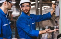 Jak dbać o serwis i konserwację systemów w swojej firmie?