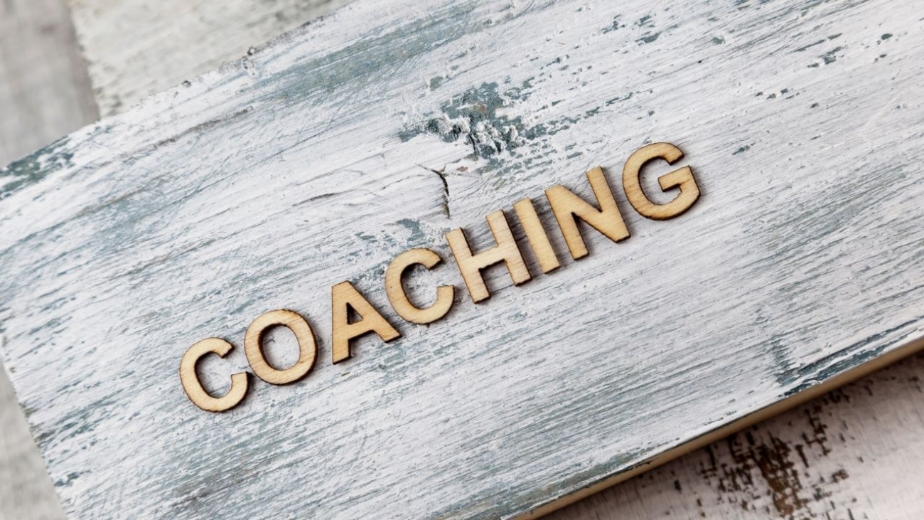 Rola coaching managerskiego i executive coaching w rozwoju kierownictwa firmy