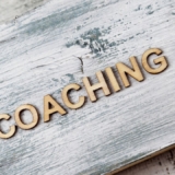 Rola coaching managerskiego i executive coaching w rozwoju kierownictwa firmy