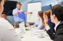 Studia podyplomowe + certyfikacja – idealne połączenie wiedzy i kompetencji