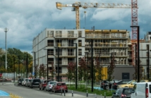 Jak chronić obiekty budowlane i place budowy przed kradzieżą i wandalizmem?